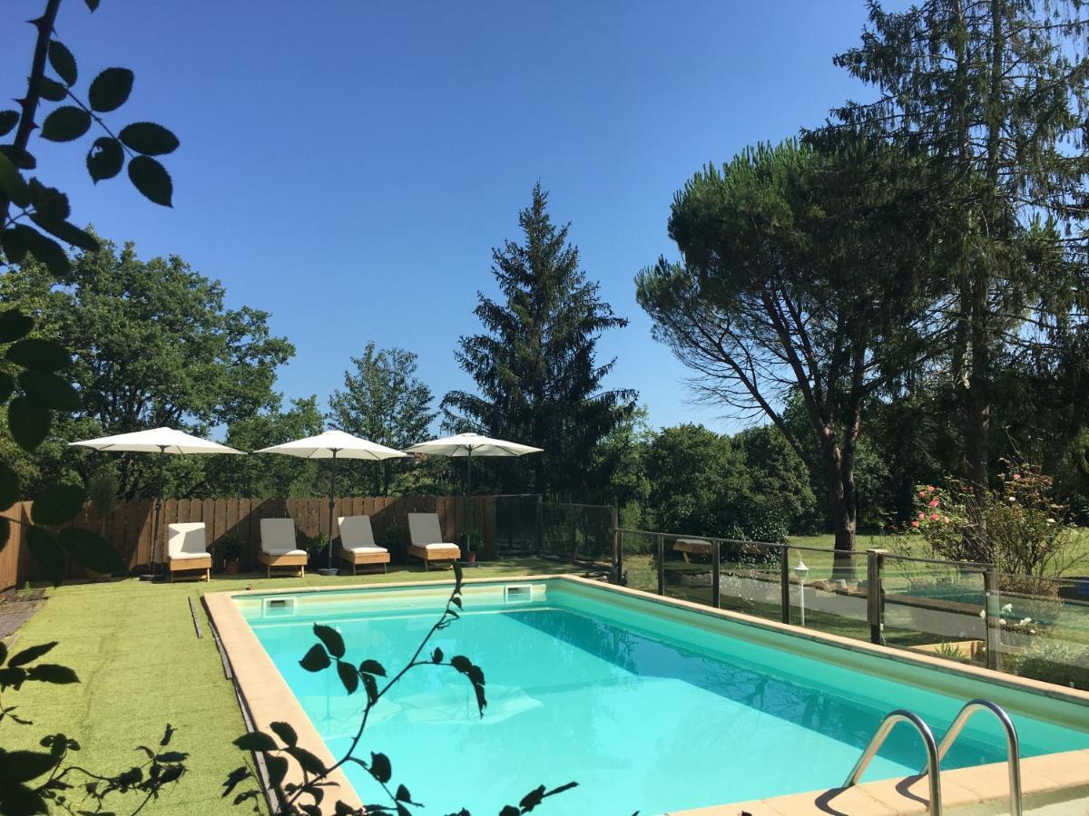 Gite Dordogne Perigord Hautefort Zewnętrze zdjęcie