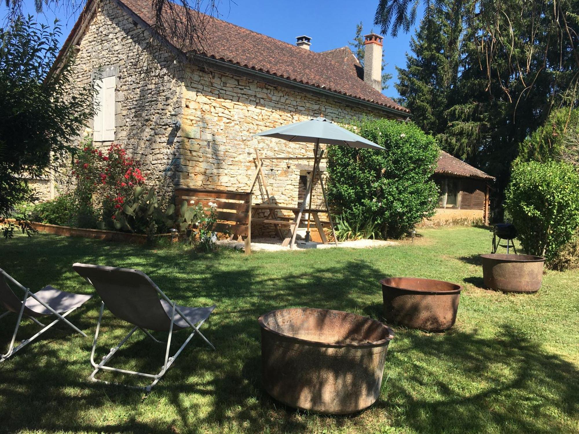 Gite Dordogne Perigord Hautefort Zewnętrze zdjęcie